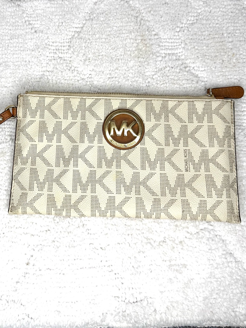 Michael Kors Vanilla MK Signature Wristlet Brown Trim Gold Logo Clutch